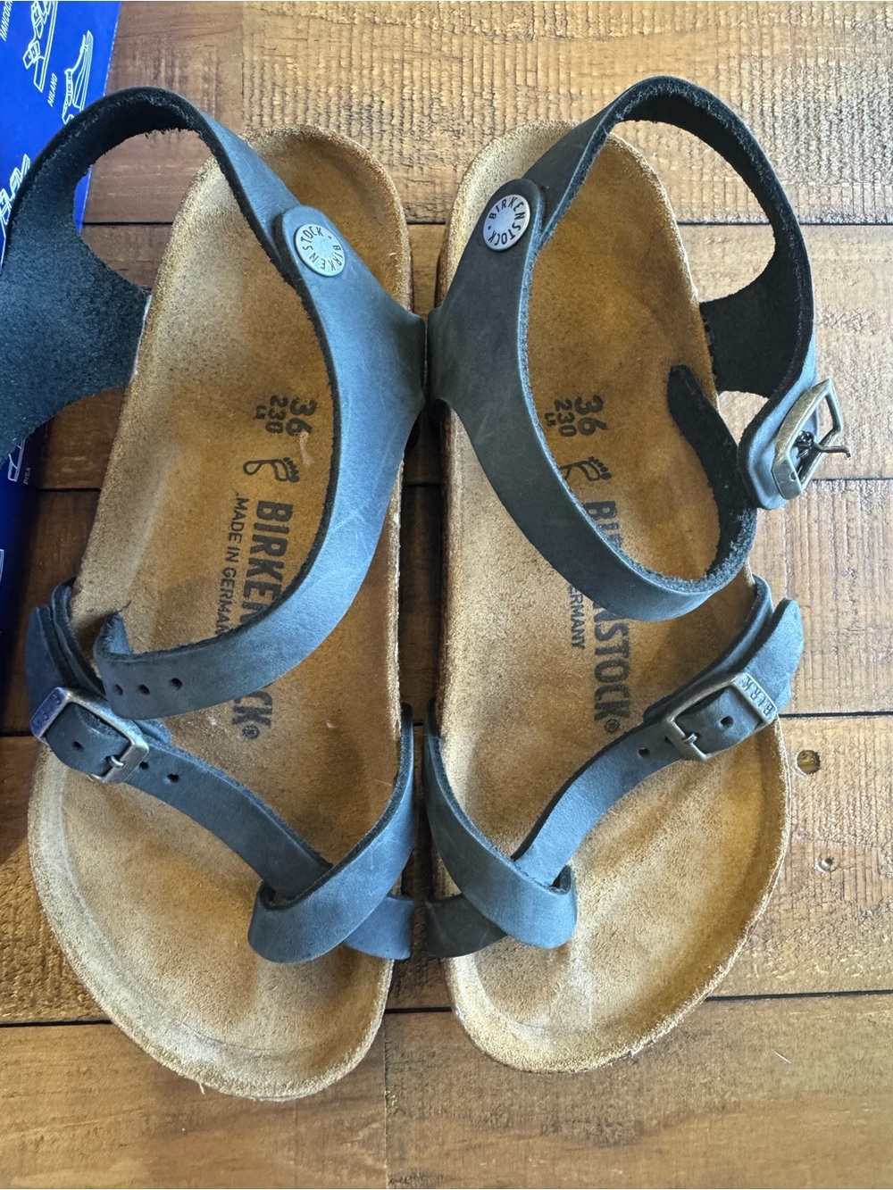 BIRKENSTOCK WOMEN'S TAORMINA SANDAL Black Leather Ankle Strap Size 36 - Picture 5 of 6